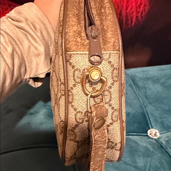 🔥🔥🔥SUPER SALE🔥🔥🔥Gucci Wristlet - Picture 11 of 13